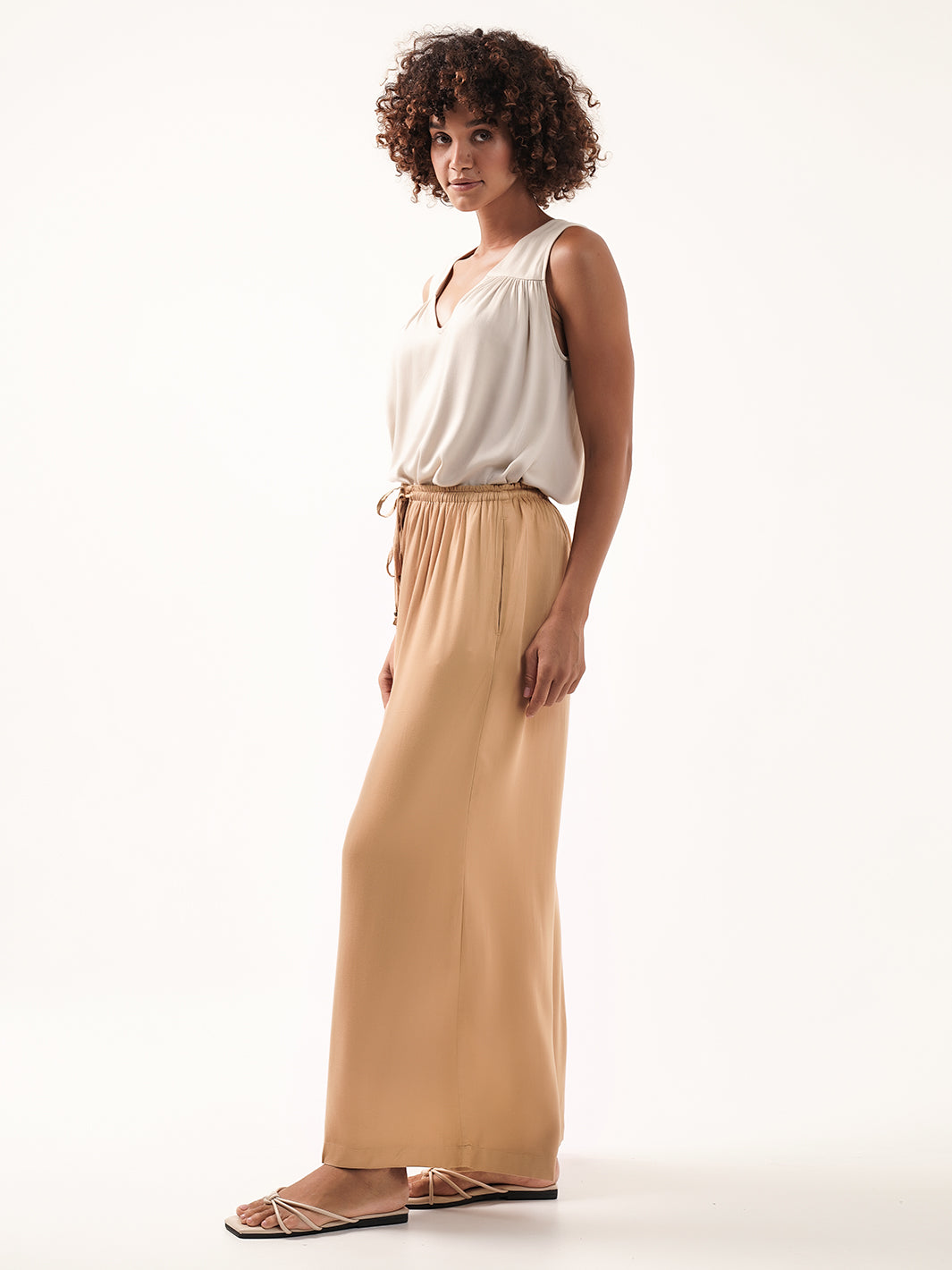 Model wears Kasbah Ecovero™ Pants in Camel