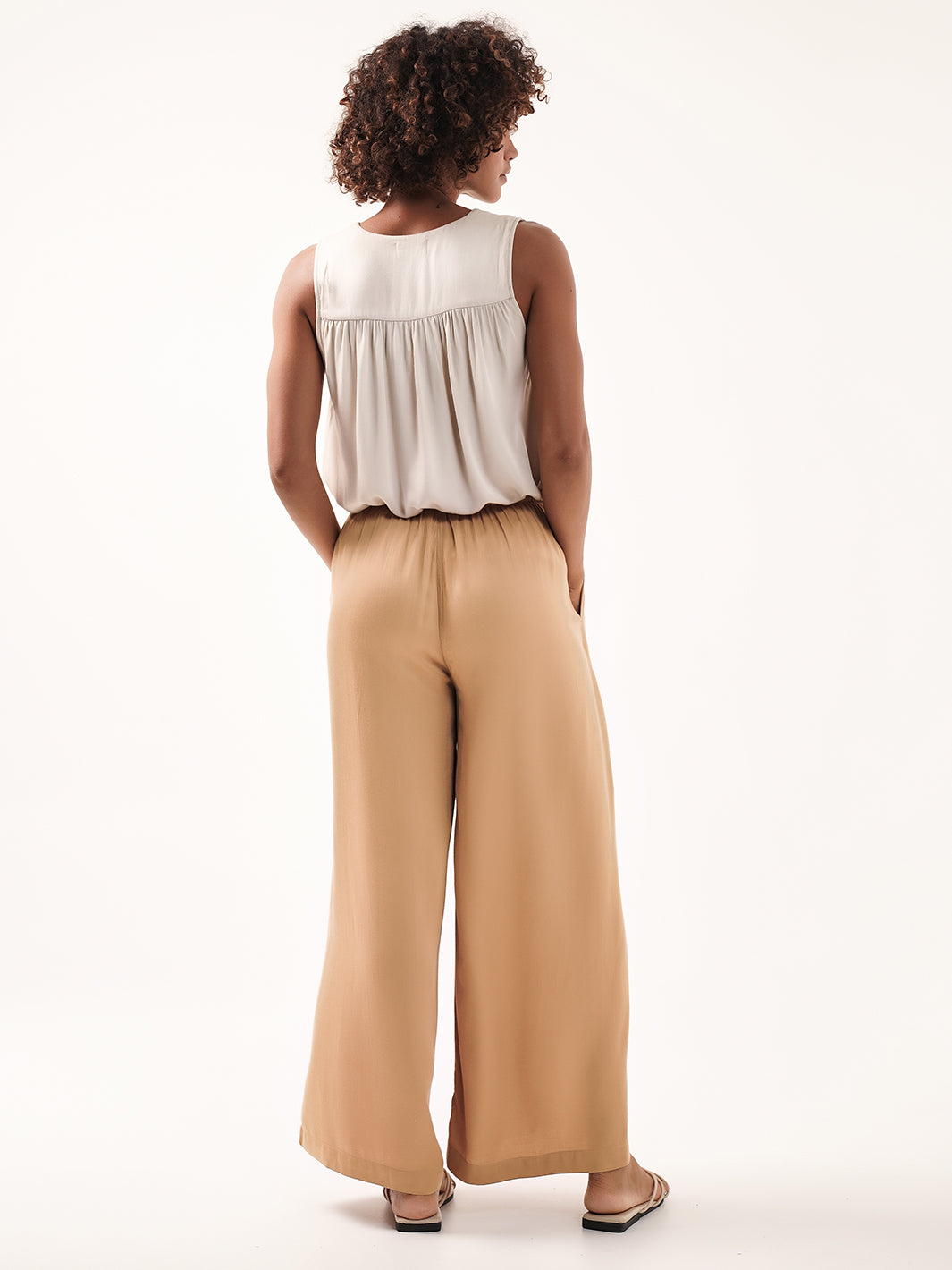 Model wears Kasbah Ecovero™ Pants in Camel