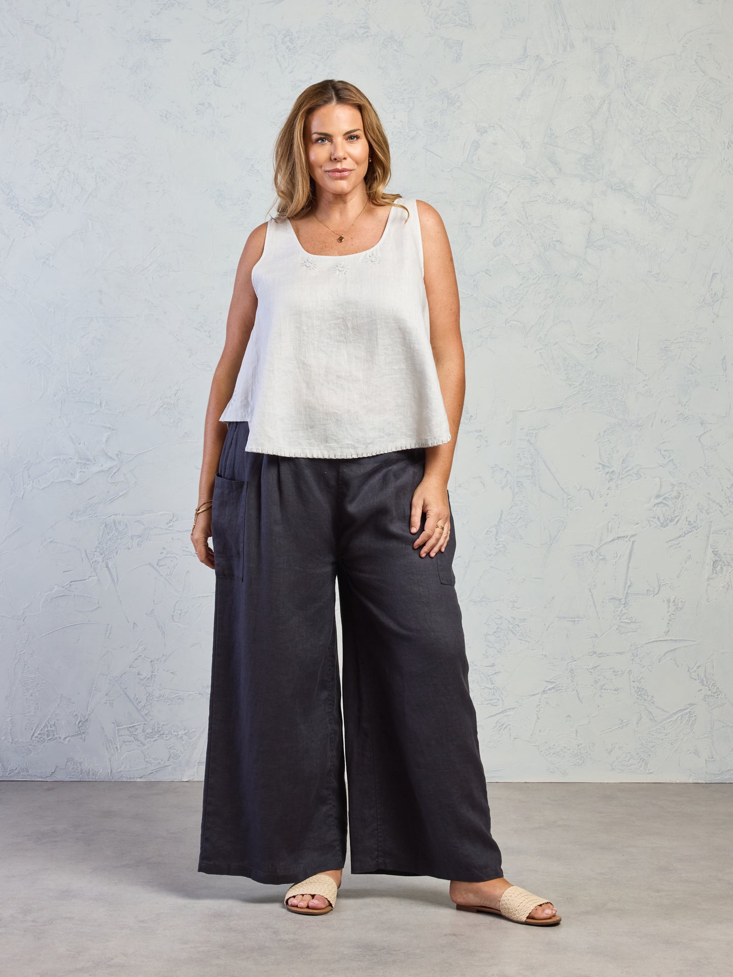 Evia Linen Top Oyster