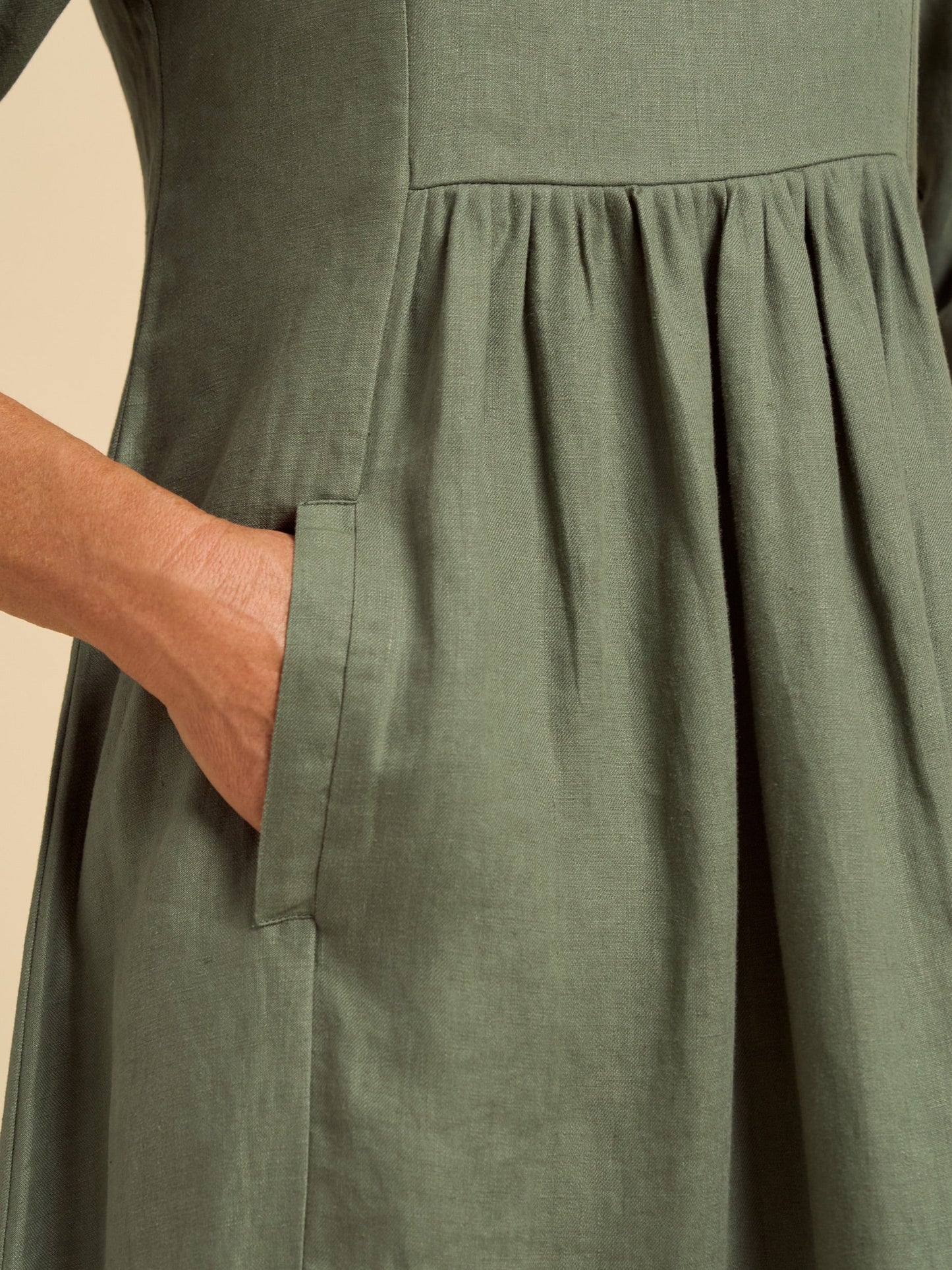 Frankie Linen Midi Dress Olive