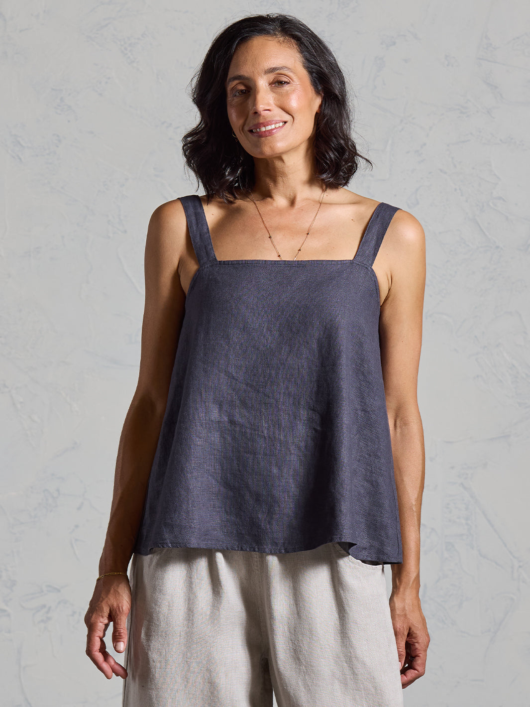 Soella French Linen Top Charcoal